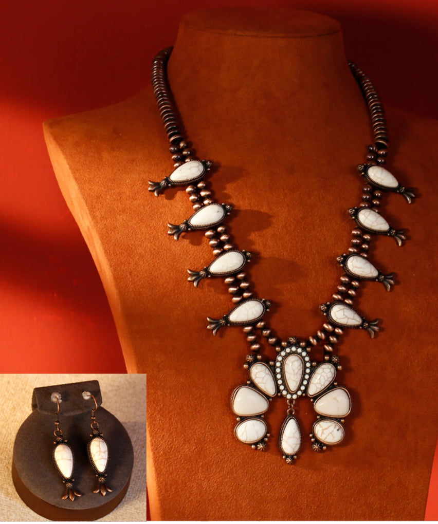 Wrangler Rustic Couture Bohemian Necklace and Earrings set White